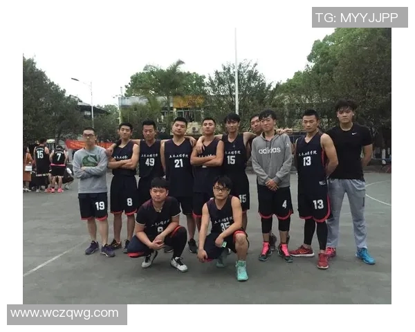 广州滑板队与成都滑板队速度对决赛后分析与精彩回顾MBA