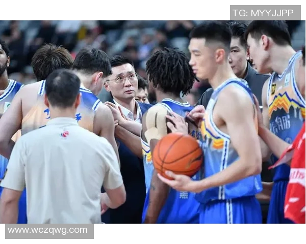 广东龙狮与新疆强强对决谁将赢得这场精彩的篮球盛宴