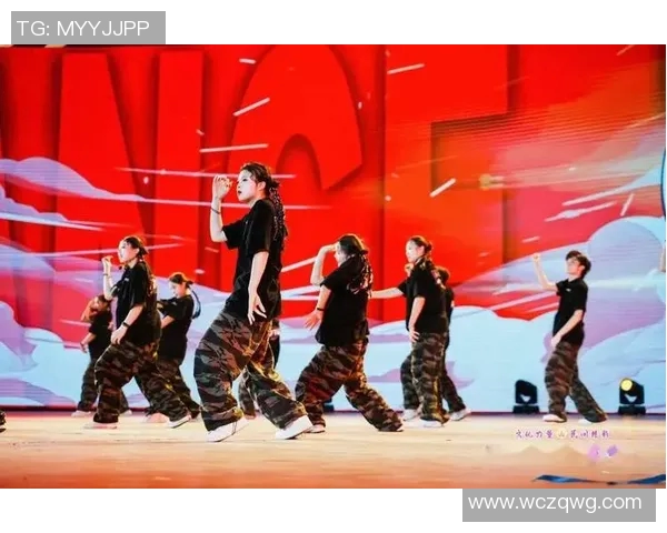 深圳街舞队的耐力挑战与突破探索街舞文化的力量与激情